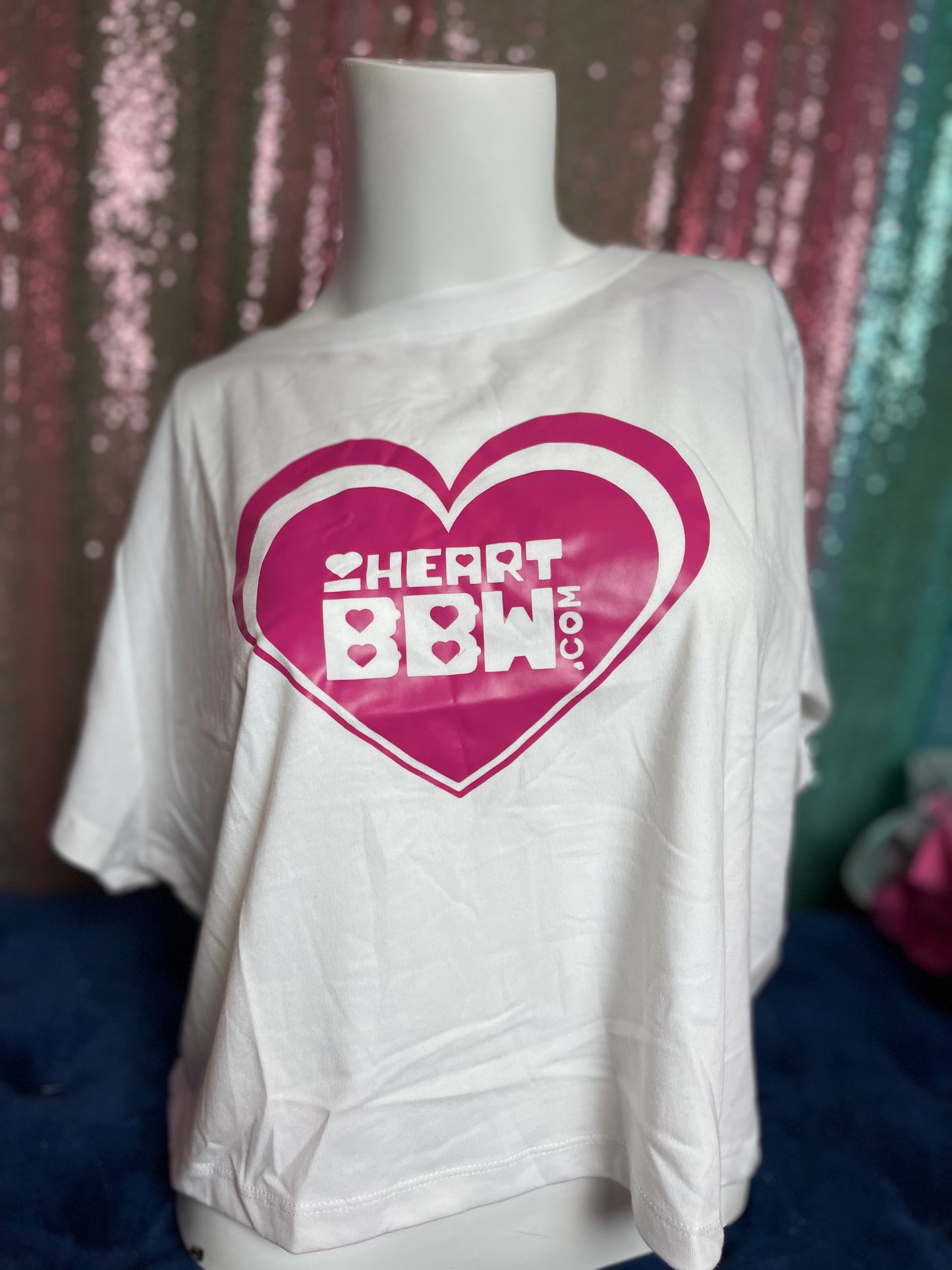 π iHeartBBW Crew Neck Crop Top β Celebrate Curves with Confidence! π